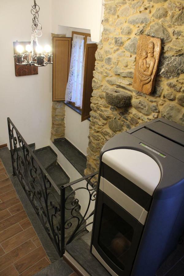 Il Castellaro Appartement Pignone Buitenkant foto