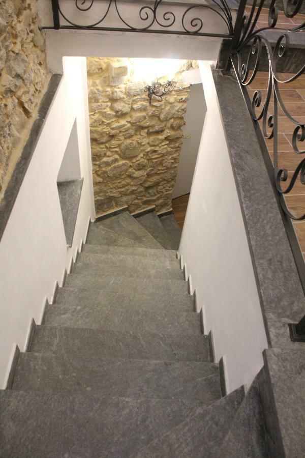 Il Castellaro Appartement Pignone Buitenkant foto